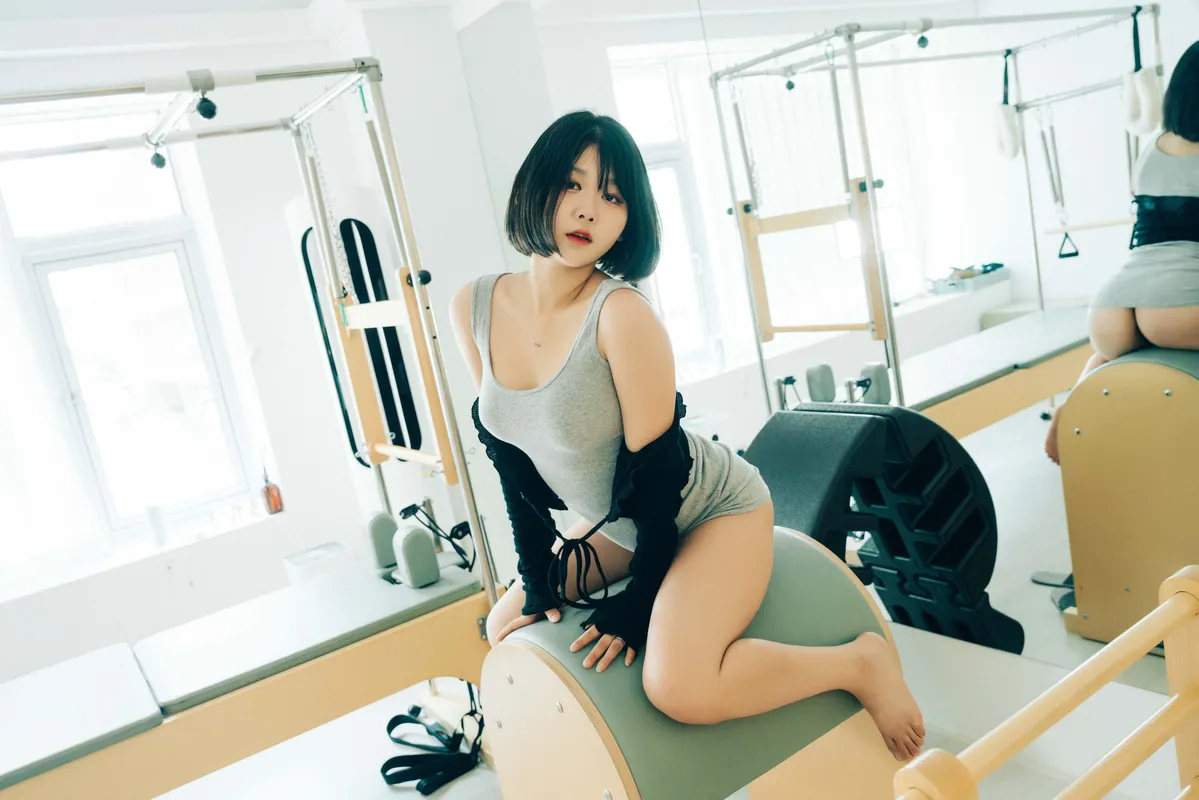 Haivia Zia - Oily - Zia (지아)