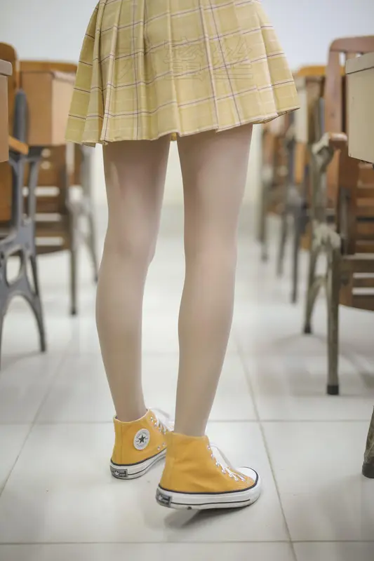 [尤蜜丝]穿搭写真 NO.010 - 尤蜜丝